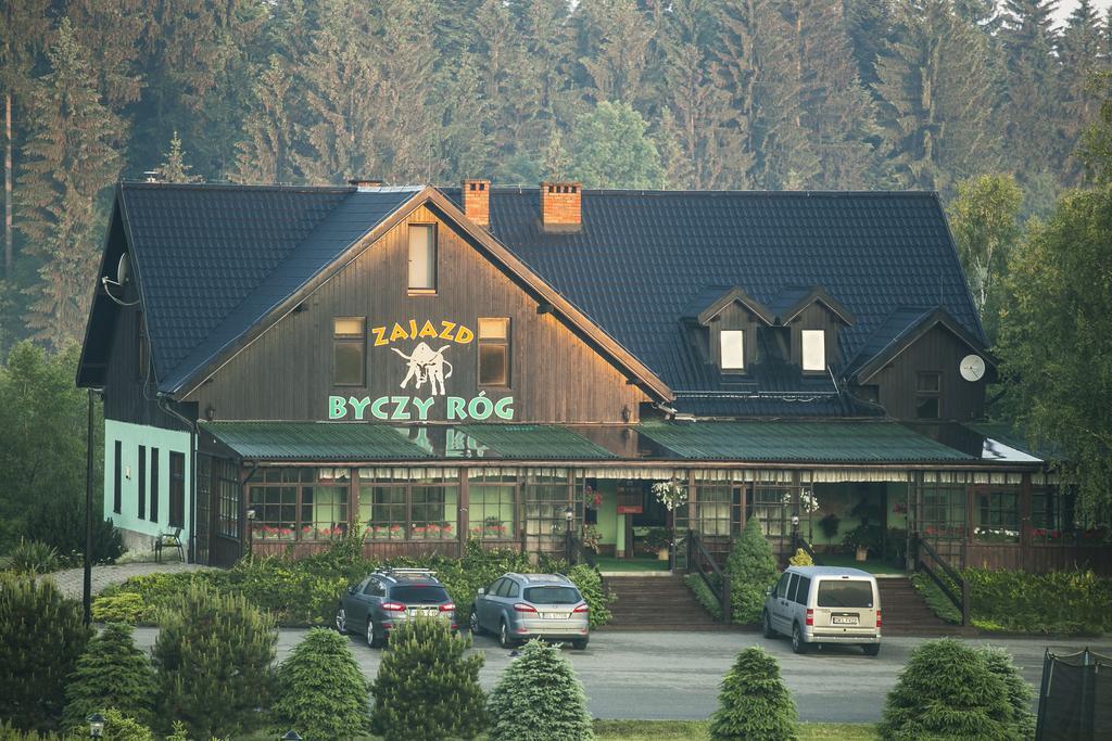 Zajazd Byczy Rog Międzylesie Exteriör bild