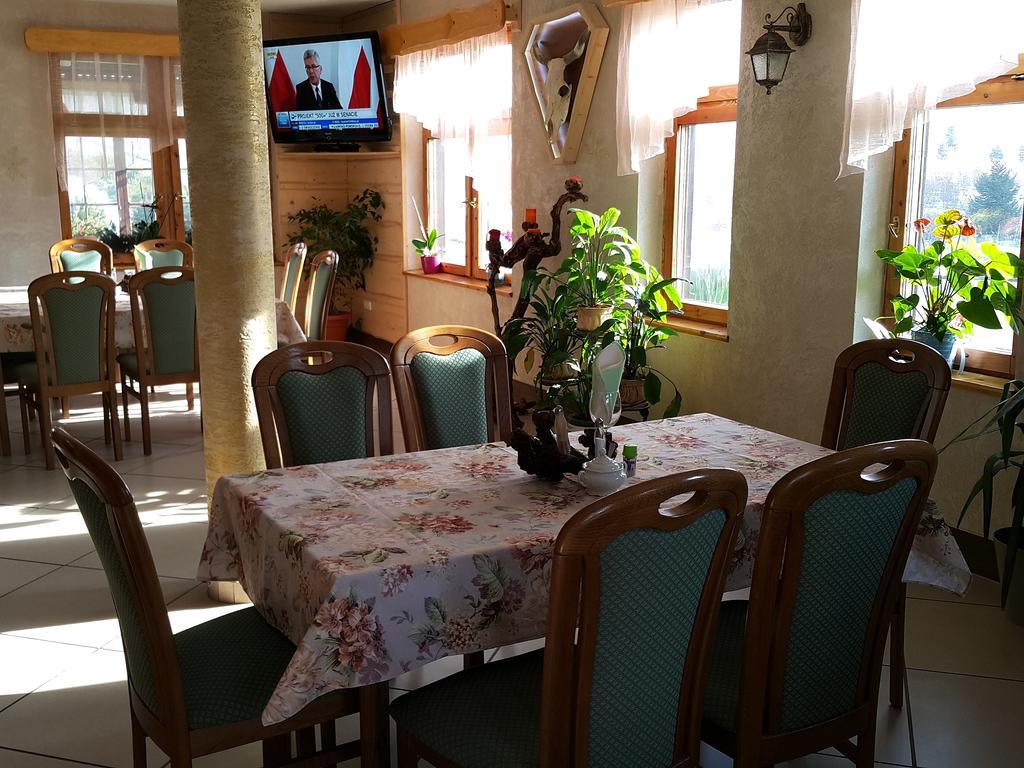 Zajazd Byczy Rog Międzylesie Exteriör bild